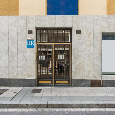 Hostal Uria Salamanca Buitenkant foto
