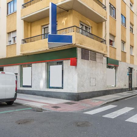Hostal Uria Salamanca Buitenkant foto