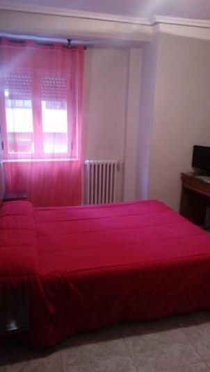 Hostal Uria Salamanca Buitenkant foto
